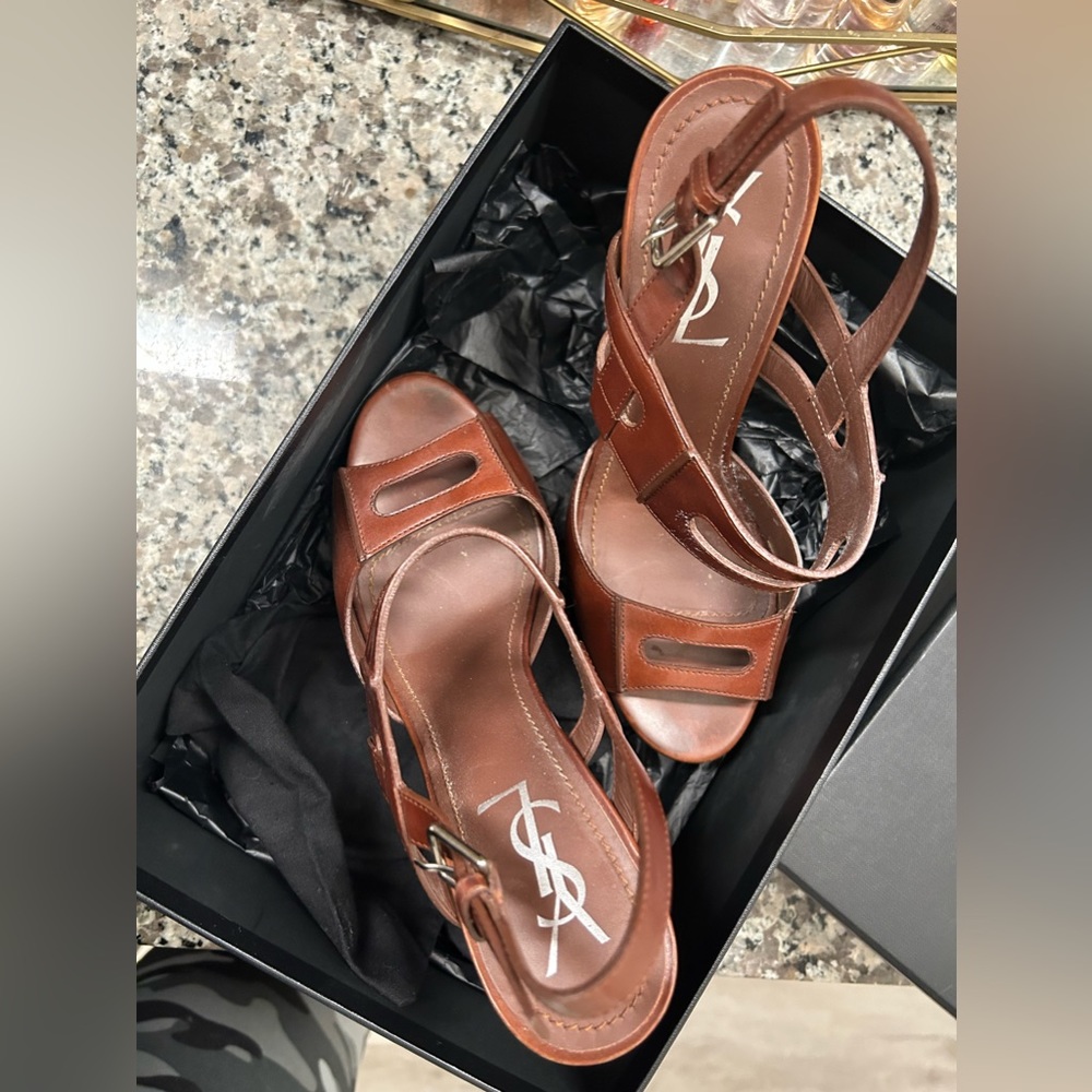 YSL VINTAGE SANDAL